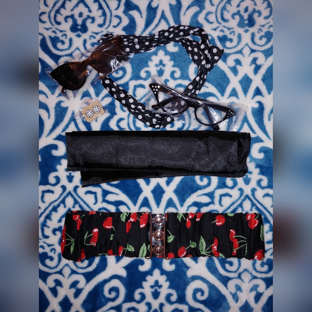 Rockabilly Accessories Small